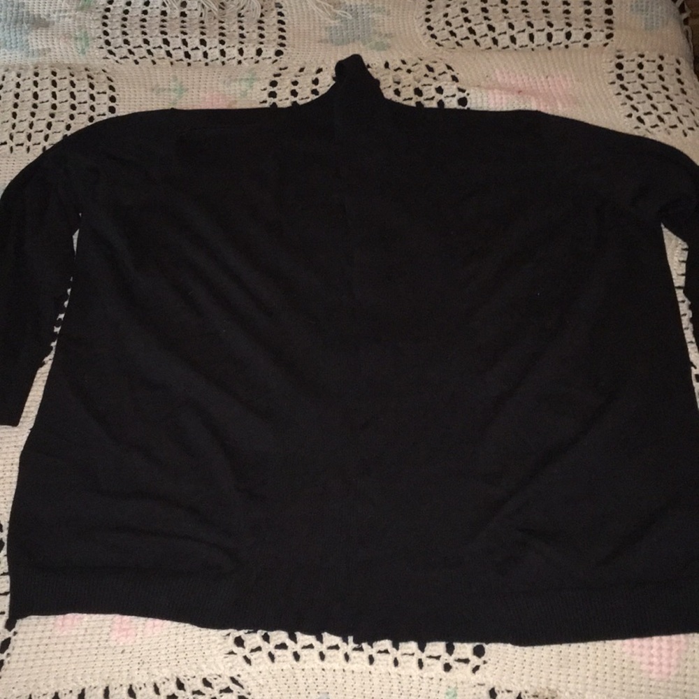 Black Faded Glory shawl